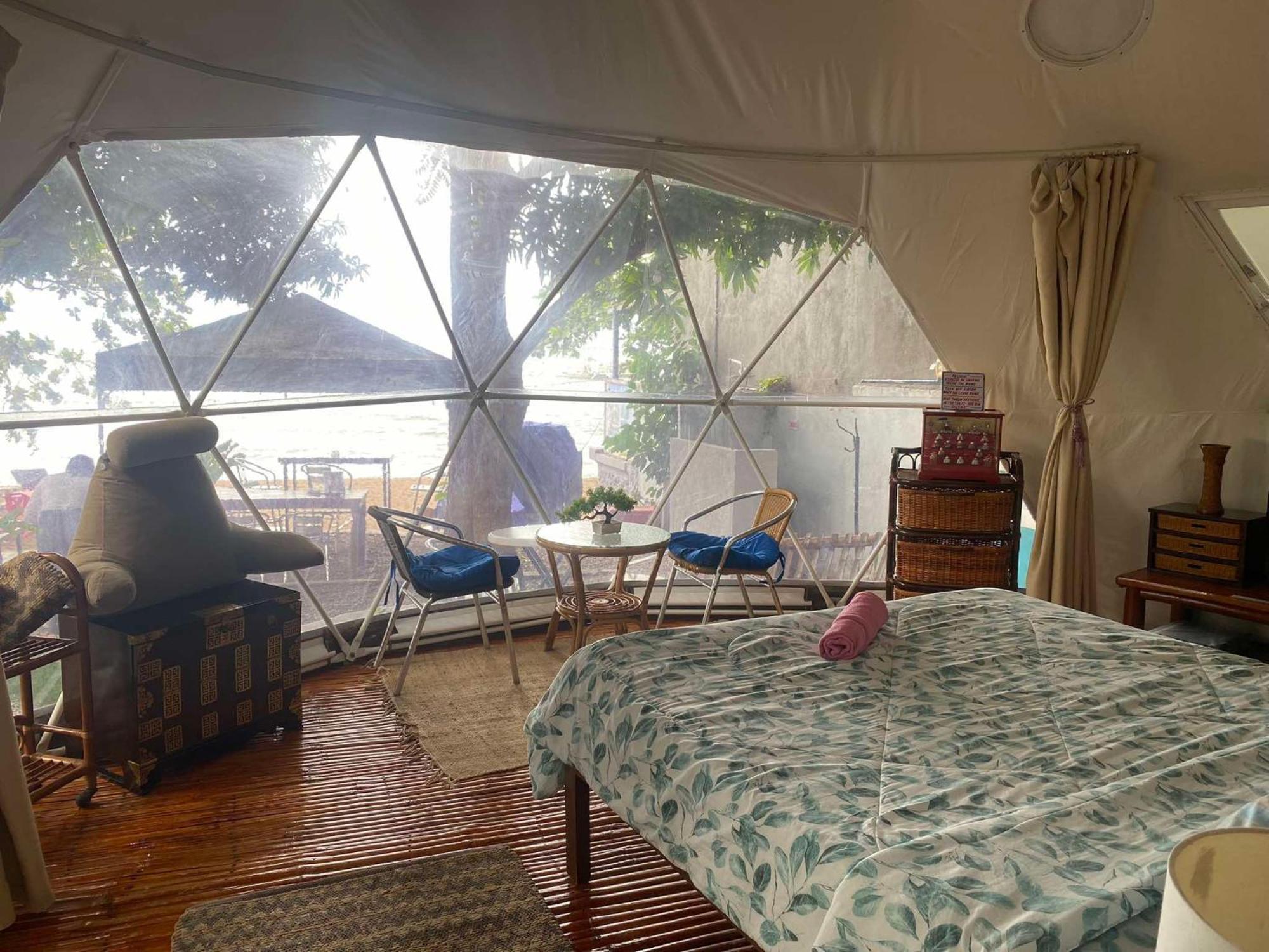Glamping Dome Dauin Beach Resort Exterior photo