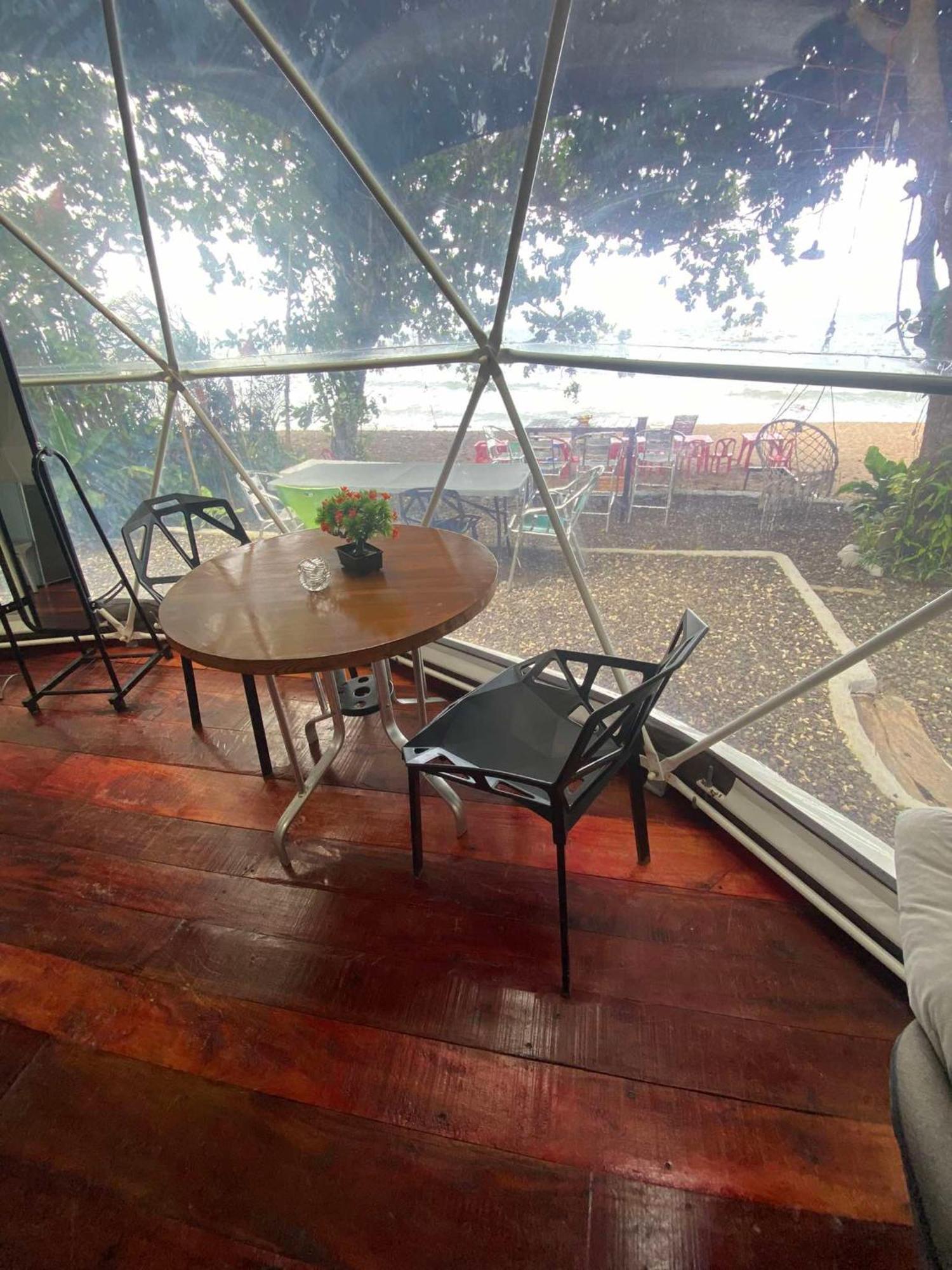 Glamping Dome Dauin Beach Resort Exterior photo